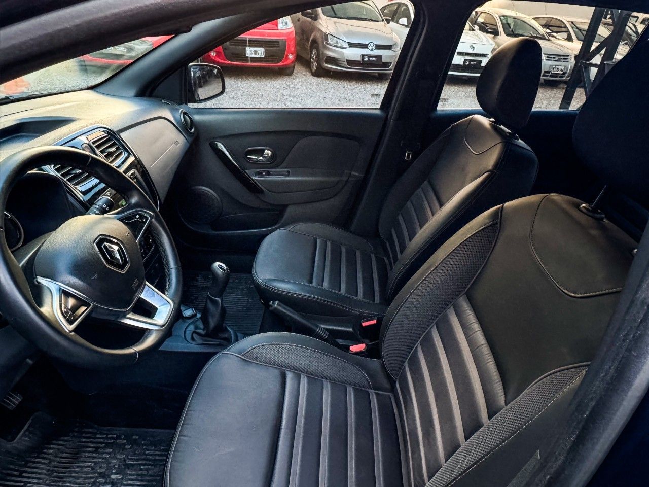 Renault Sandero Usado Financiado en Córdoba, deRuedas