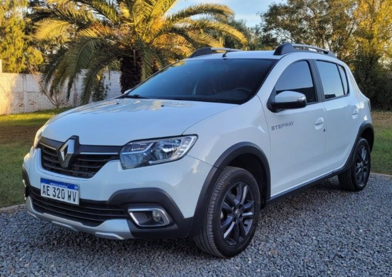Renault Sandero Usado Financiado en Córdoba, deRuedas