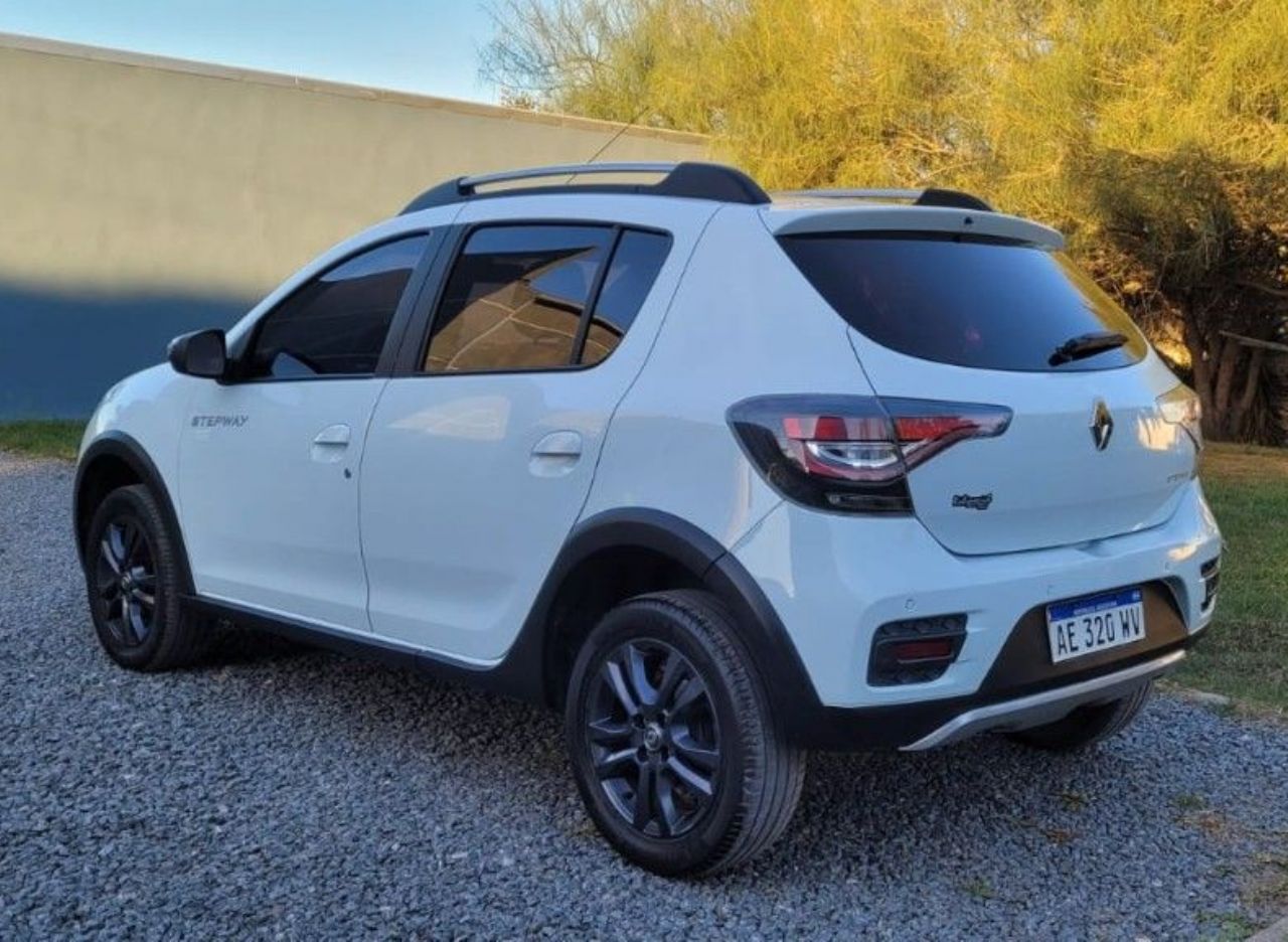 Renault Sandero Usado Financiado en Córdoba, deRuedas