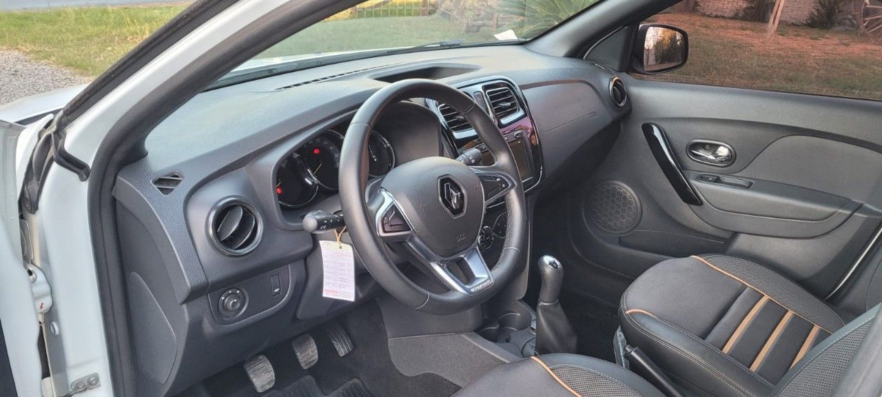 Renault Sandero Usado Financiado en Córdoba, deRuedas