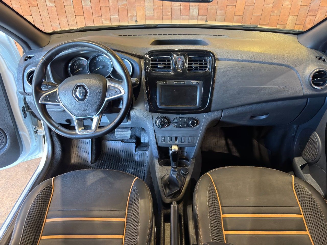 Renault Sandero Usado en Córdoba, deRuedas