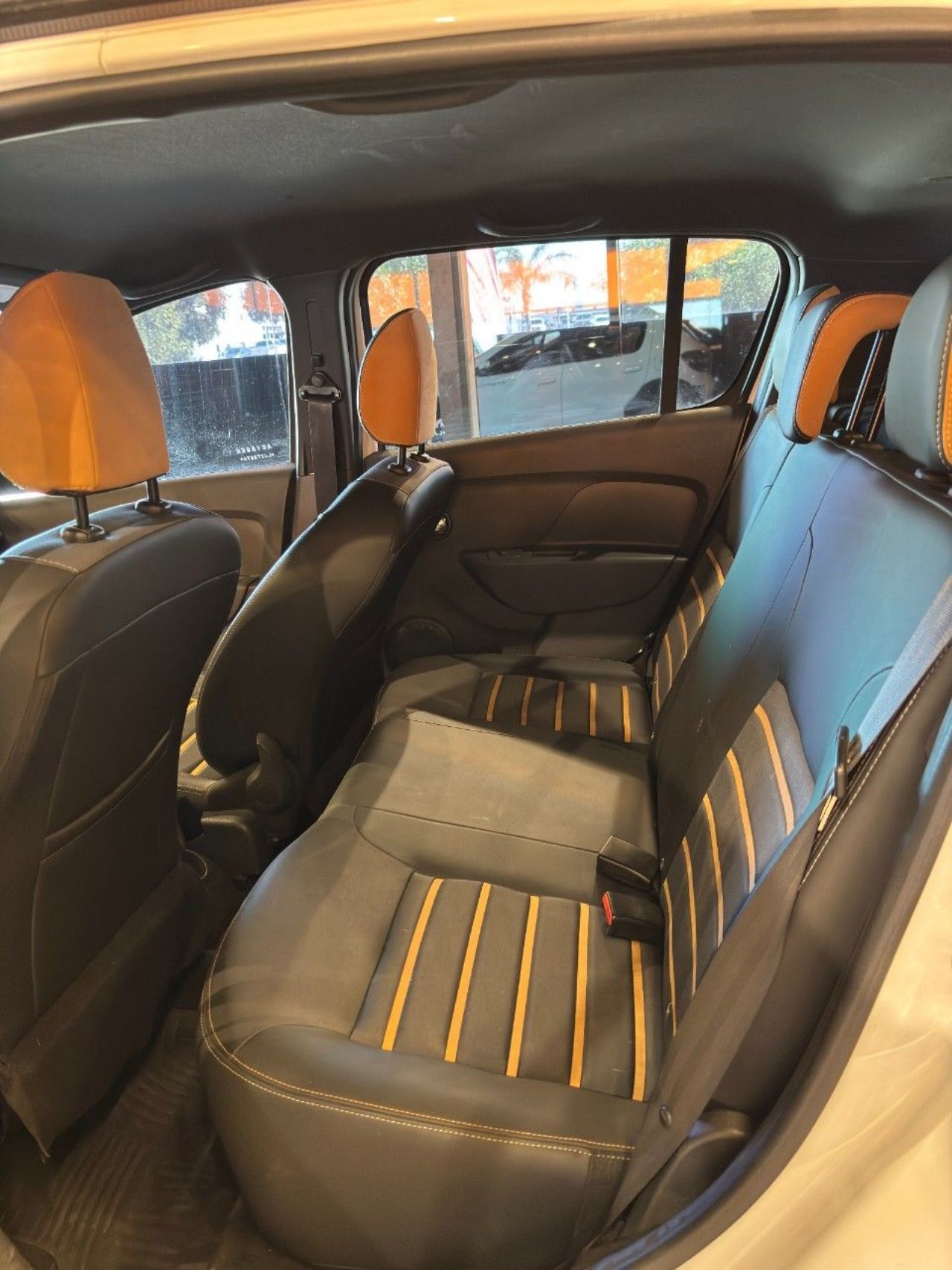 Renault Sandero Usado en Córdoba, deRuedas