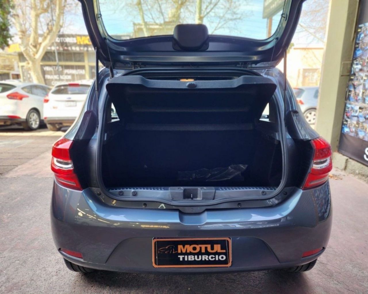 Renault Sandero Usado en Mendoza, deRuedas
