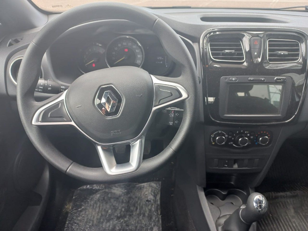 Renault Sandero Usado en Mendoza, deRuedas