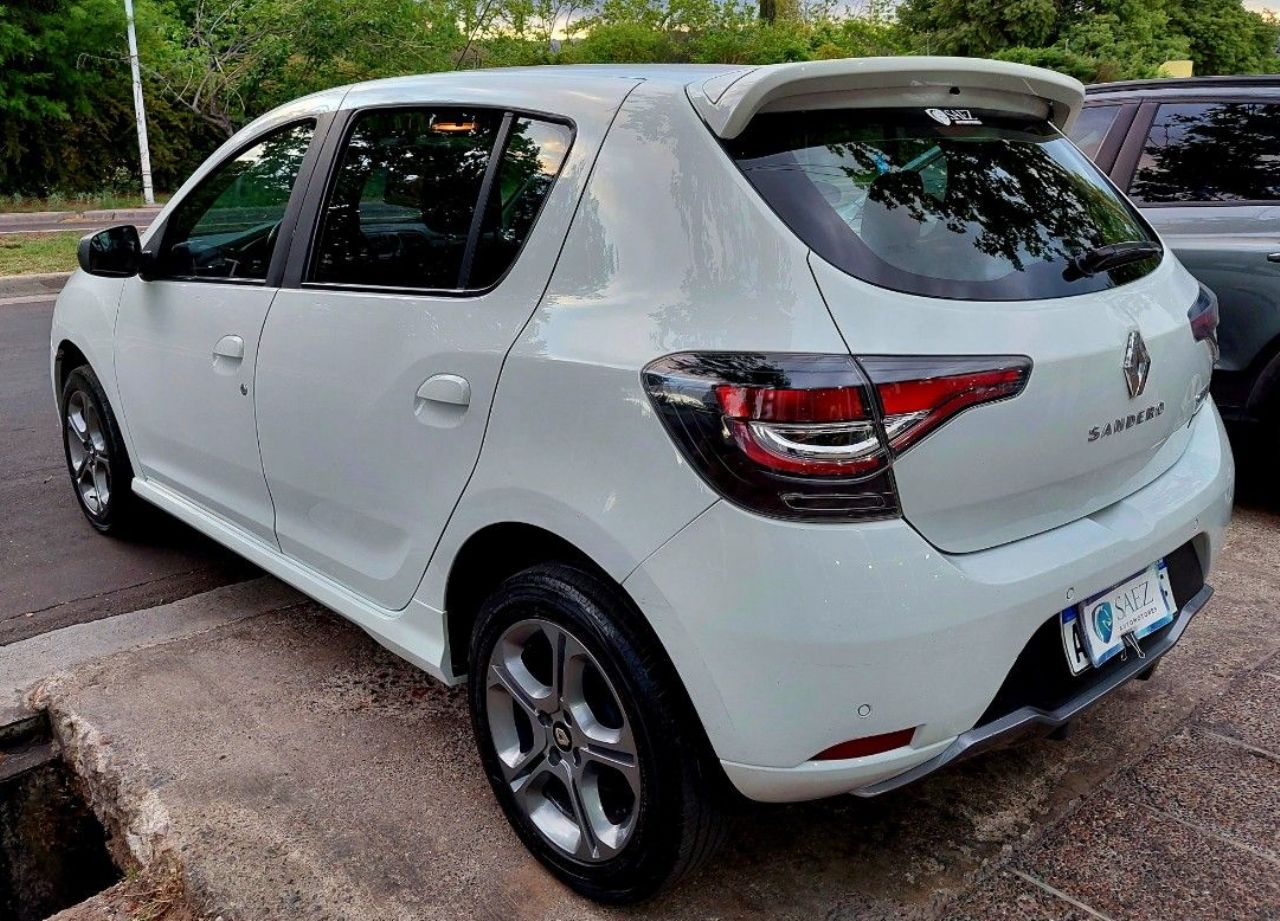 Renault Sandero Usado Financiado en Mendoza, deRuedas