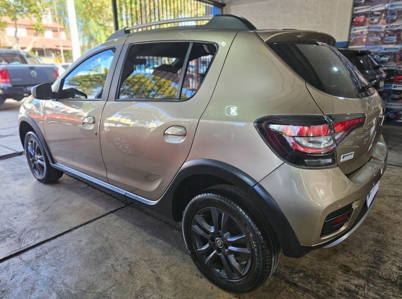 Renault Sandero Usado en Mendoza, deRuedas