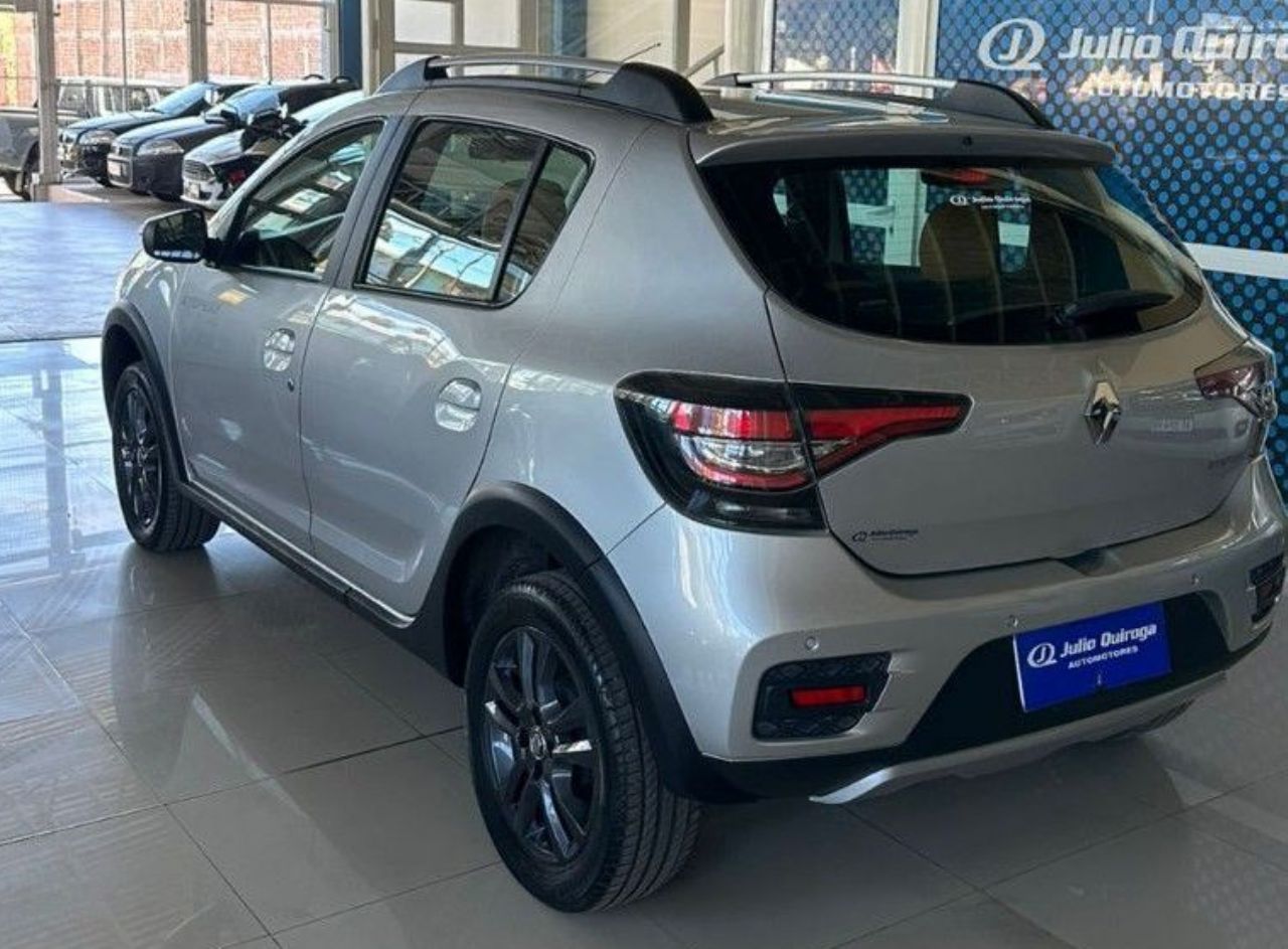 Renault Sandero Usado en Mendoza, deRuedas