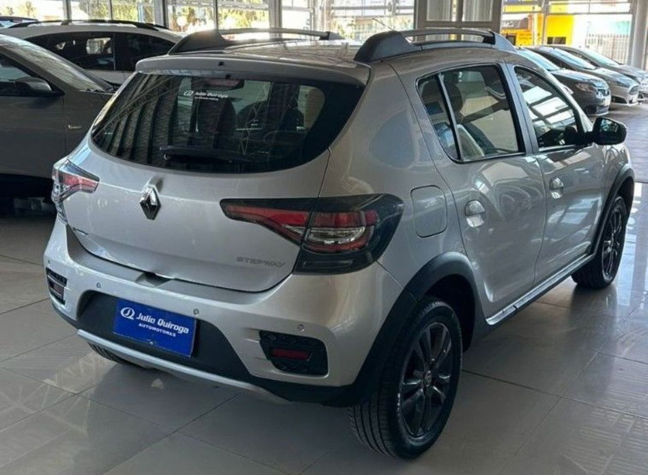 Renault Sandero Usado en Mendoza, deRuedas