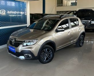 Renault Sandero Usado en Mendoza