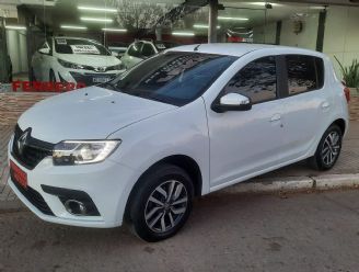 Renault Sandero Usado en Córdoba Financiado