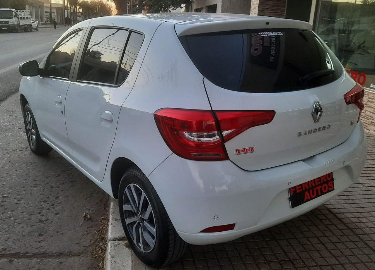 Renault Sandero Usado Financiado en Córdoba, deRuedas