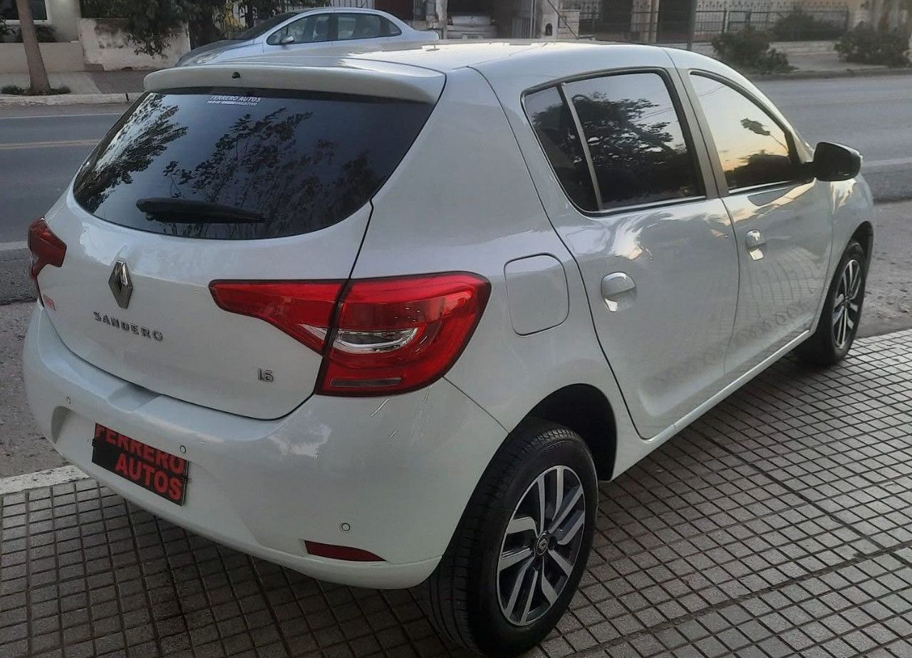 Renault Sandero Usado Financiado en Córdoba, deRuedas
