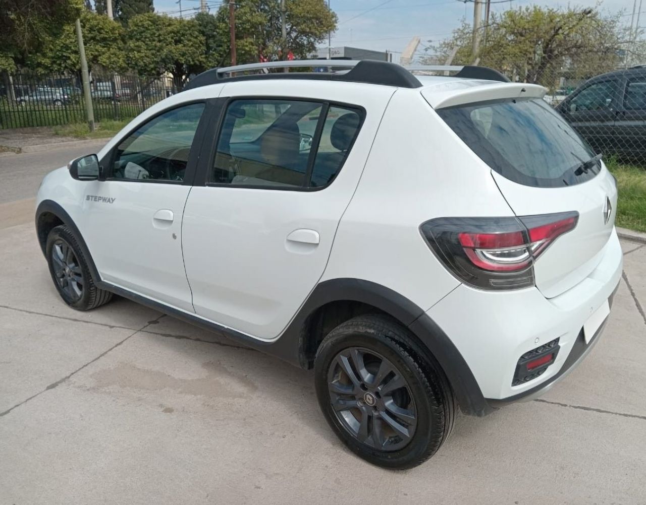 Renault Sandero Usado Financiado en Córdoba, deRuedas