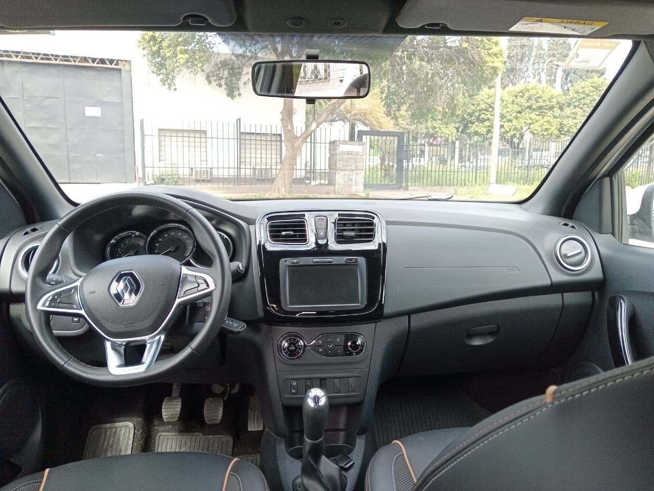 Renault Sandero Usado Financiado en Córdoba, deRuedas
