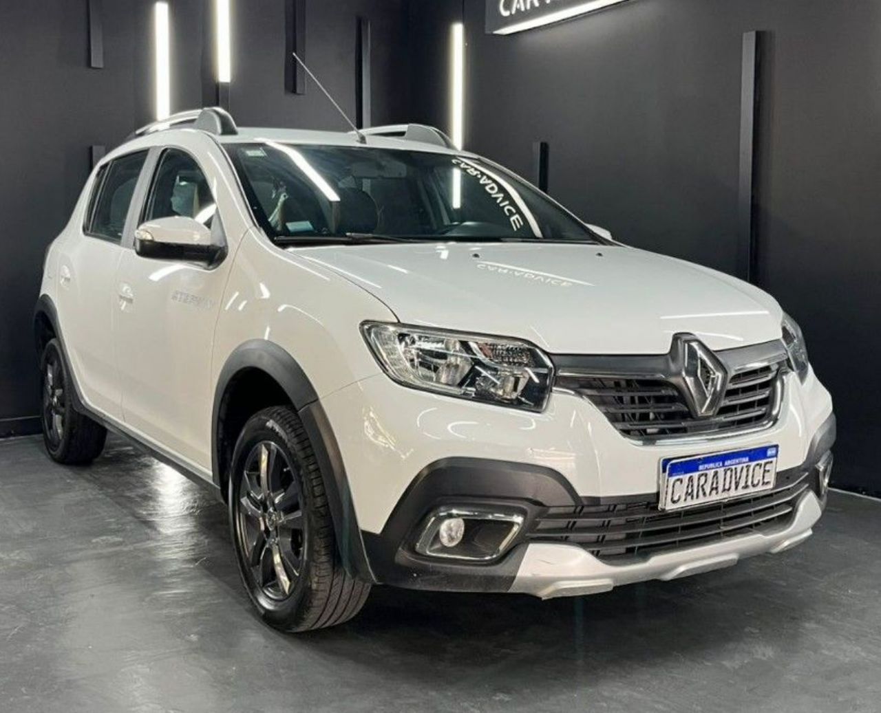 Renault Sandero Usado en Córdoba, deRuedas