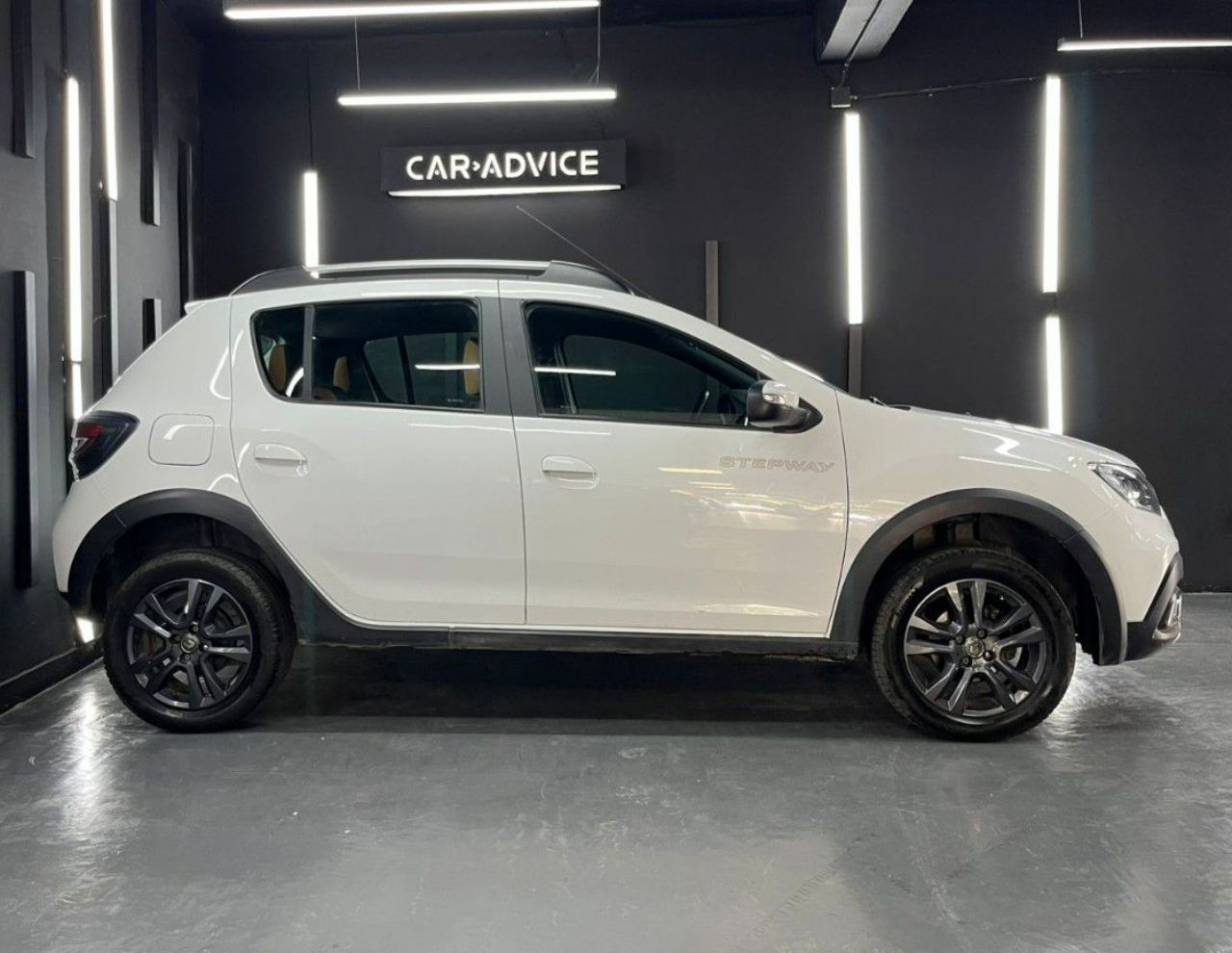 Renault Sandero Usado en Córdoba, deRuedas
