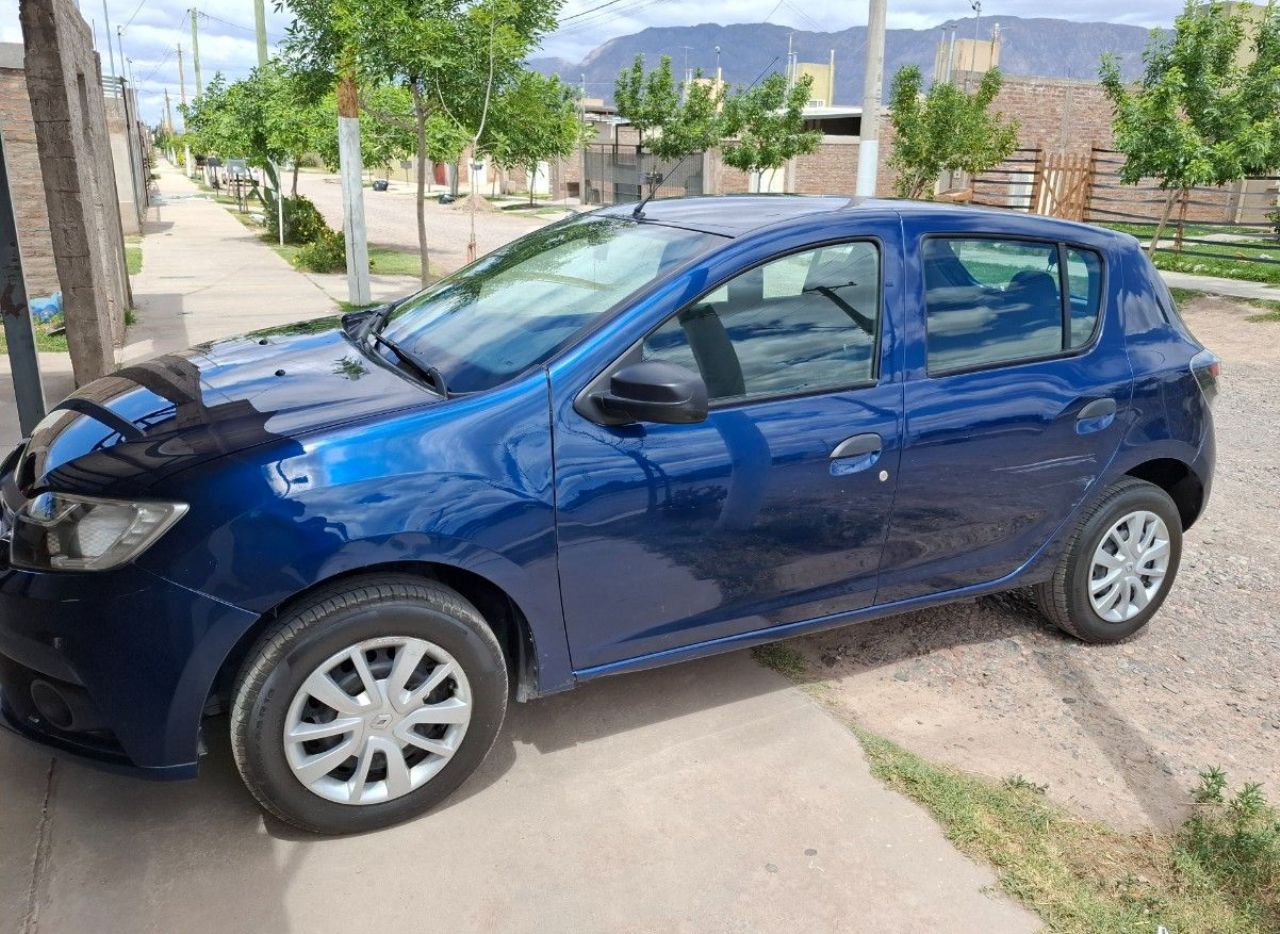 Renault Sandero Usado en San Juan, deRuedas