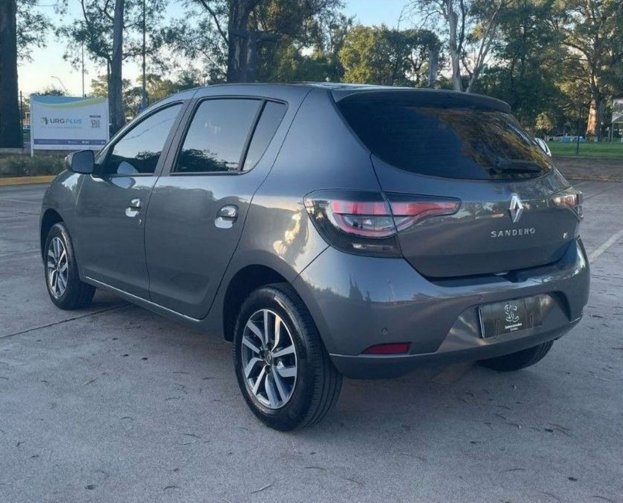 Renault Sandero Usado Financiado en Córdoba, deRuedas