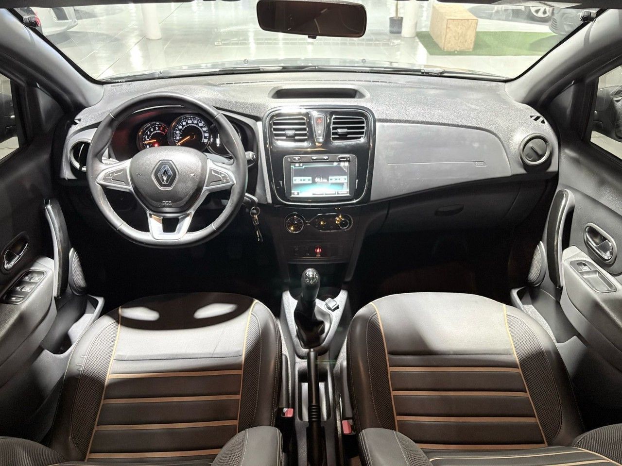 Renault Sandero Usado en Mendoza, deRuedas
