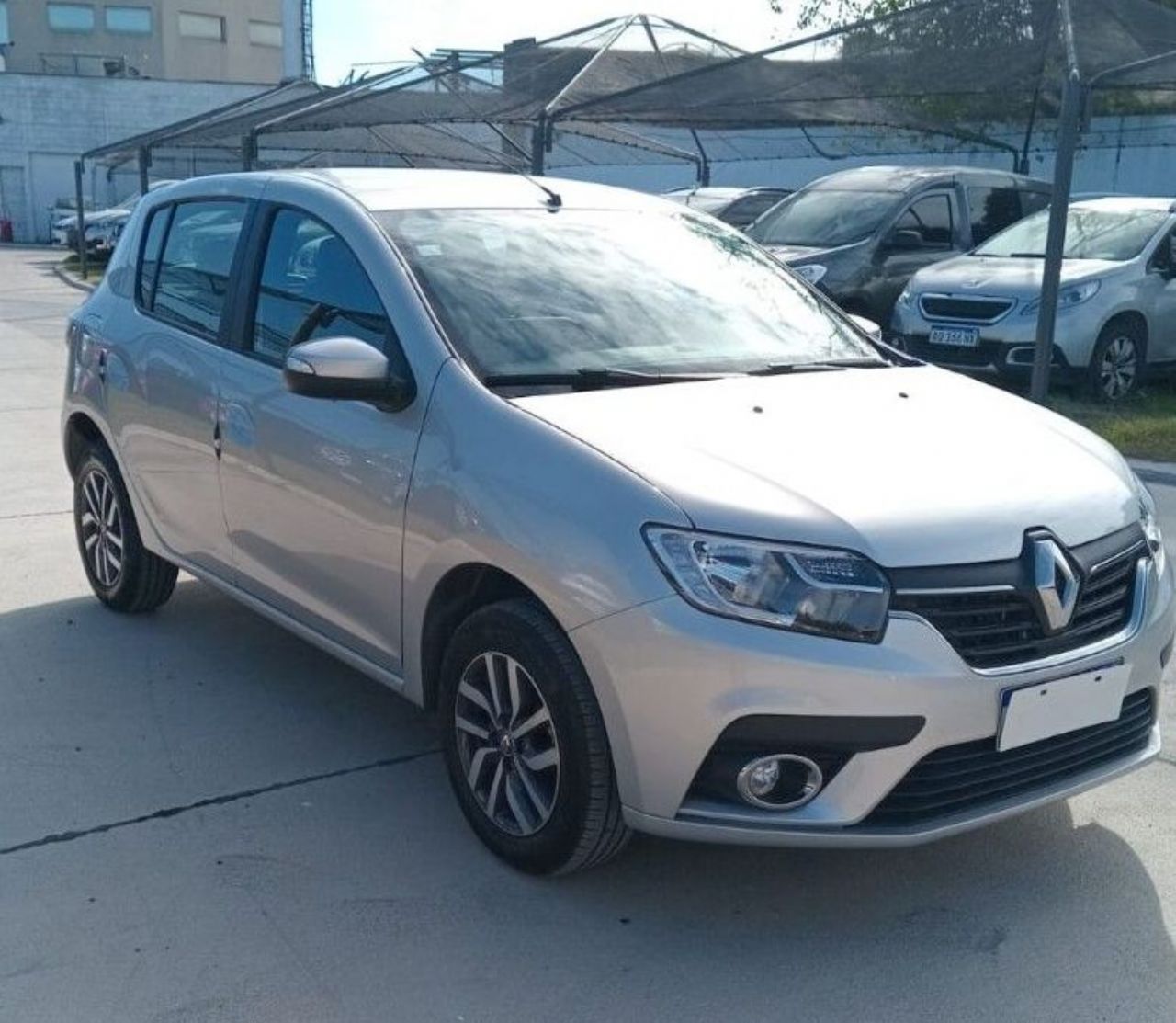 Renault Sandero Usado Financiado en Córdoba, deRuedas