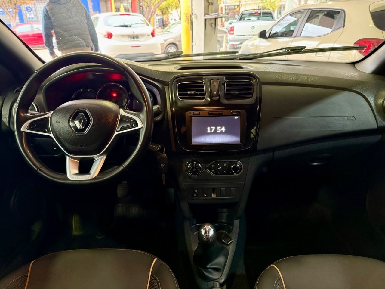 Renault Sandero Usado en Mendoza, deRuedas