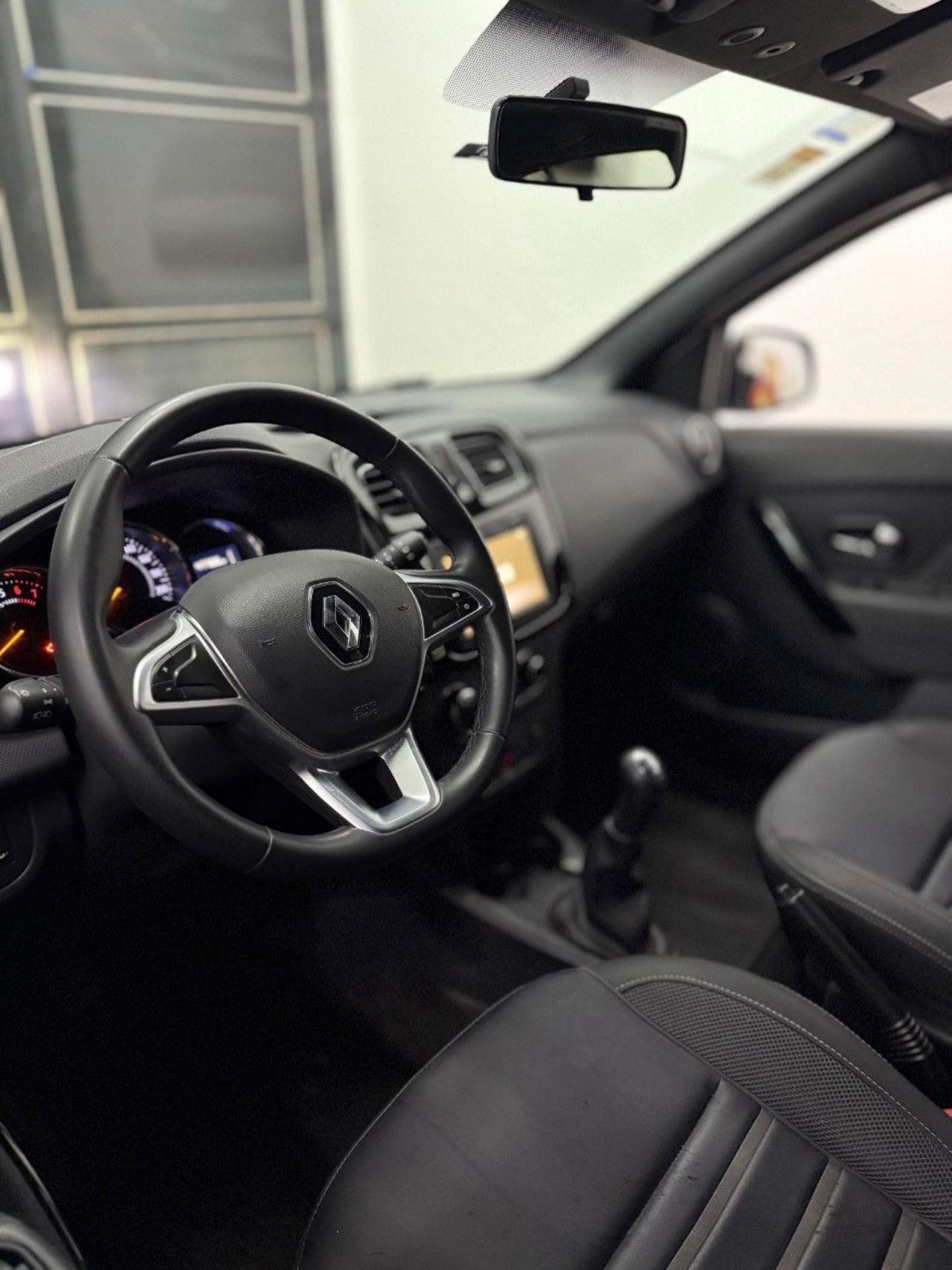 Renault Sandero Usado Financiado en Córdoba, deRuedas