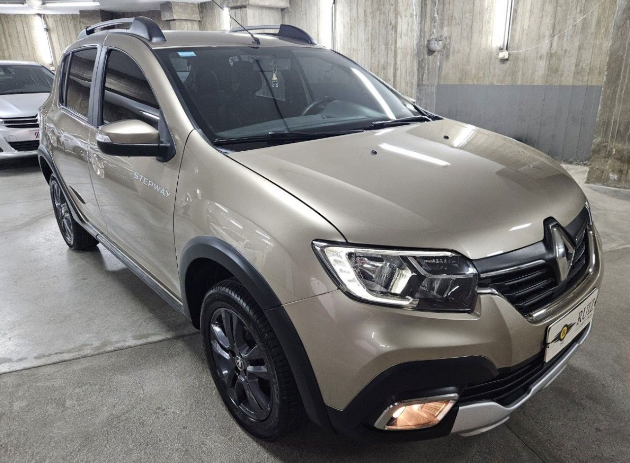 Renault Sandero Usado Financiado en Córdoba, deRuedas