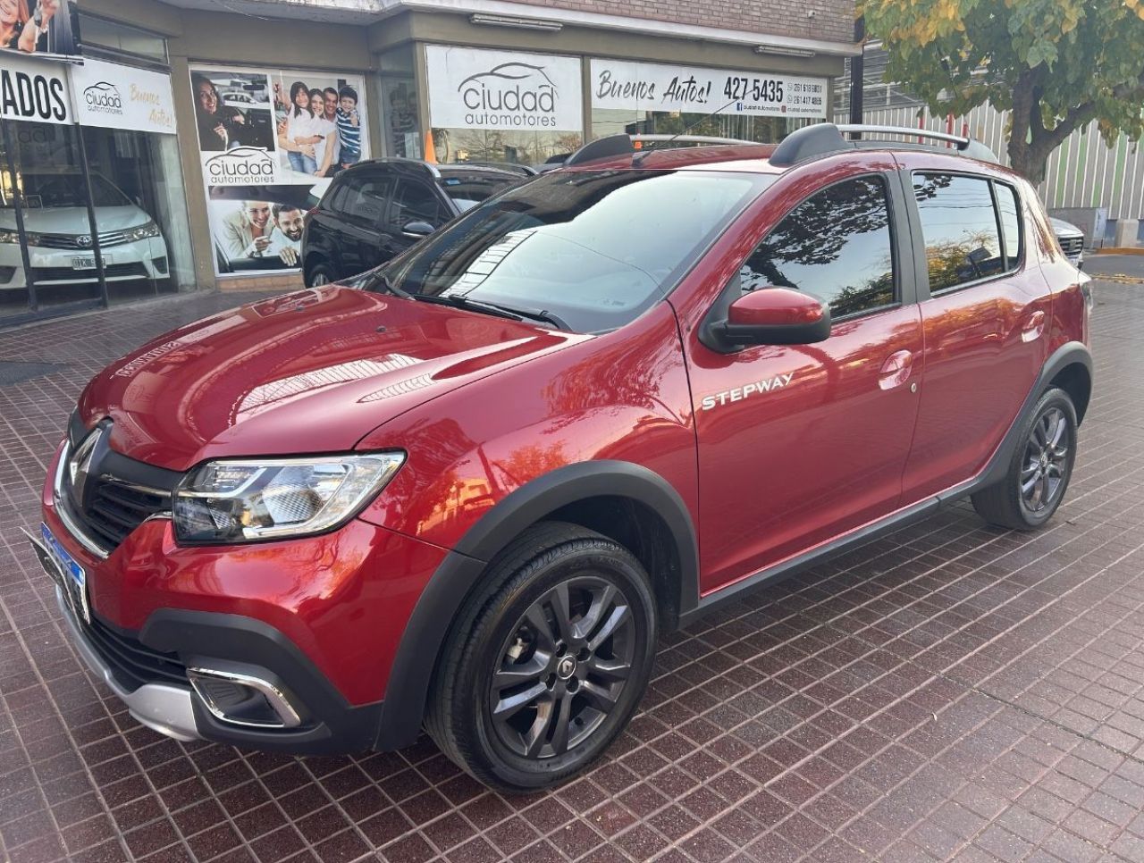 Renault Sandero Usado Financiado en Mendoza, deRuedas