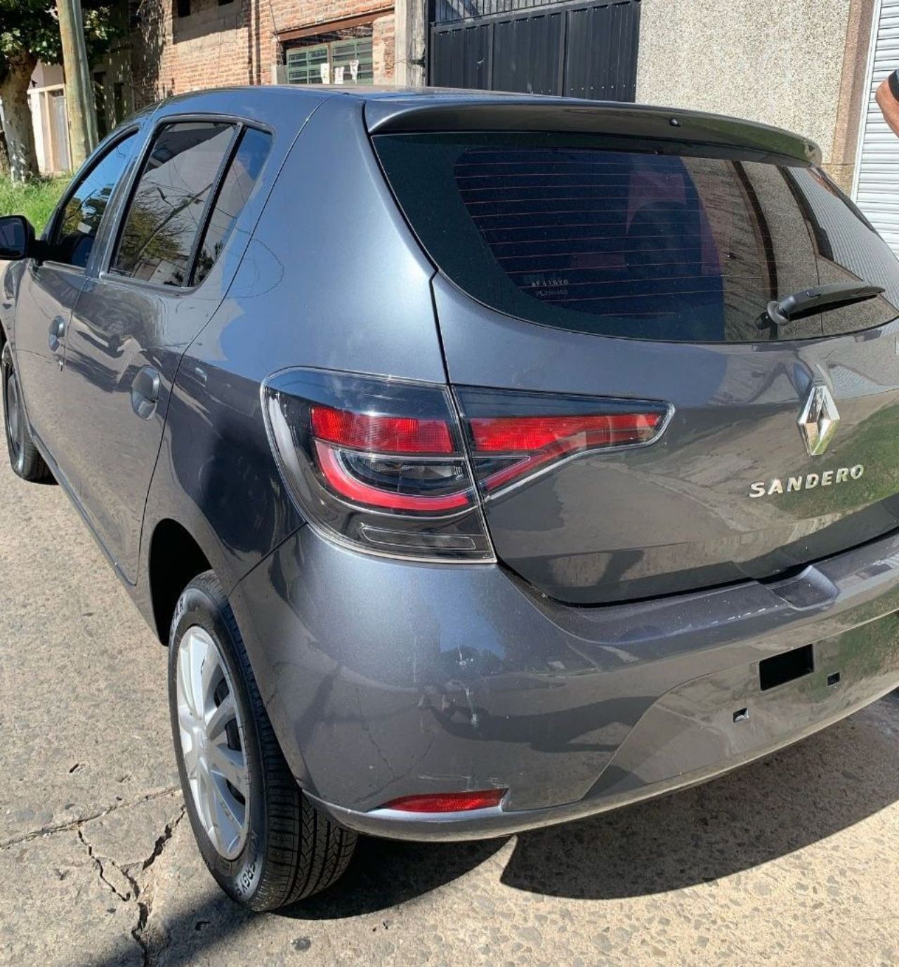 Renault Sandero Usado en Buenos Aires, deRuedas