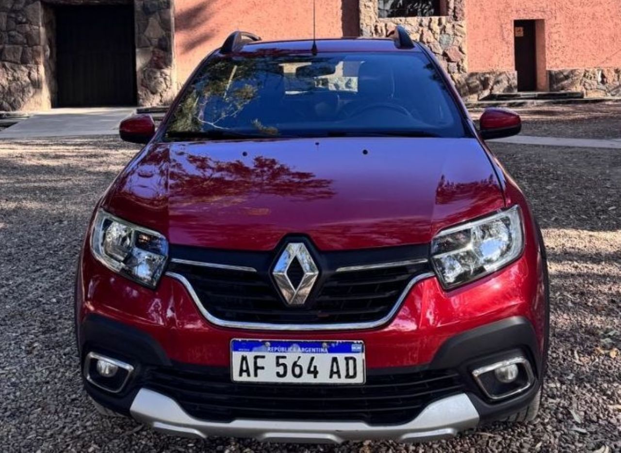 Renault Sandero Usado en Mendoza, deRuedas