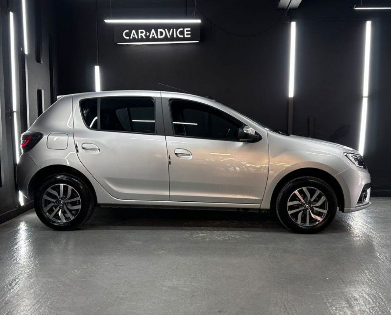 Renault Sandero Usado en Córdoba, deRuedas