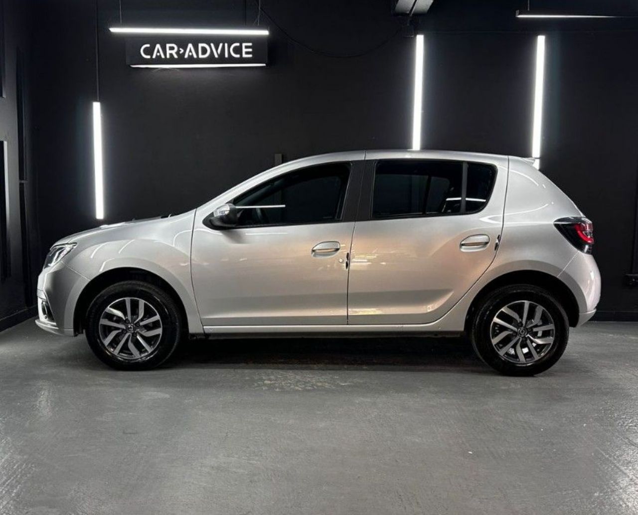 Renault Sandero Usado en Córdoba, deRuedas