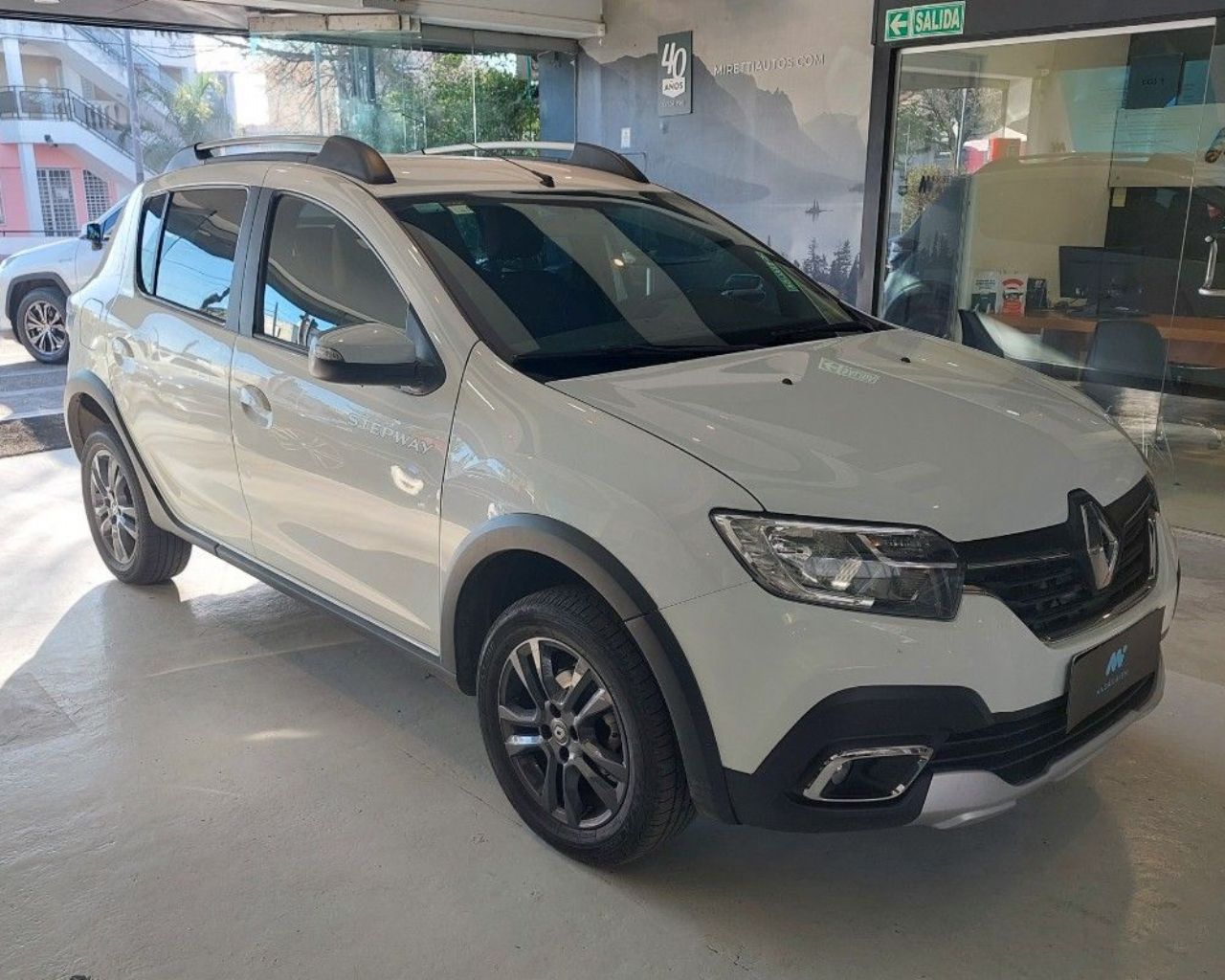 Renault Sandero Usado Financiado en Córdoba, deRuedas