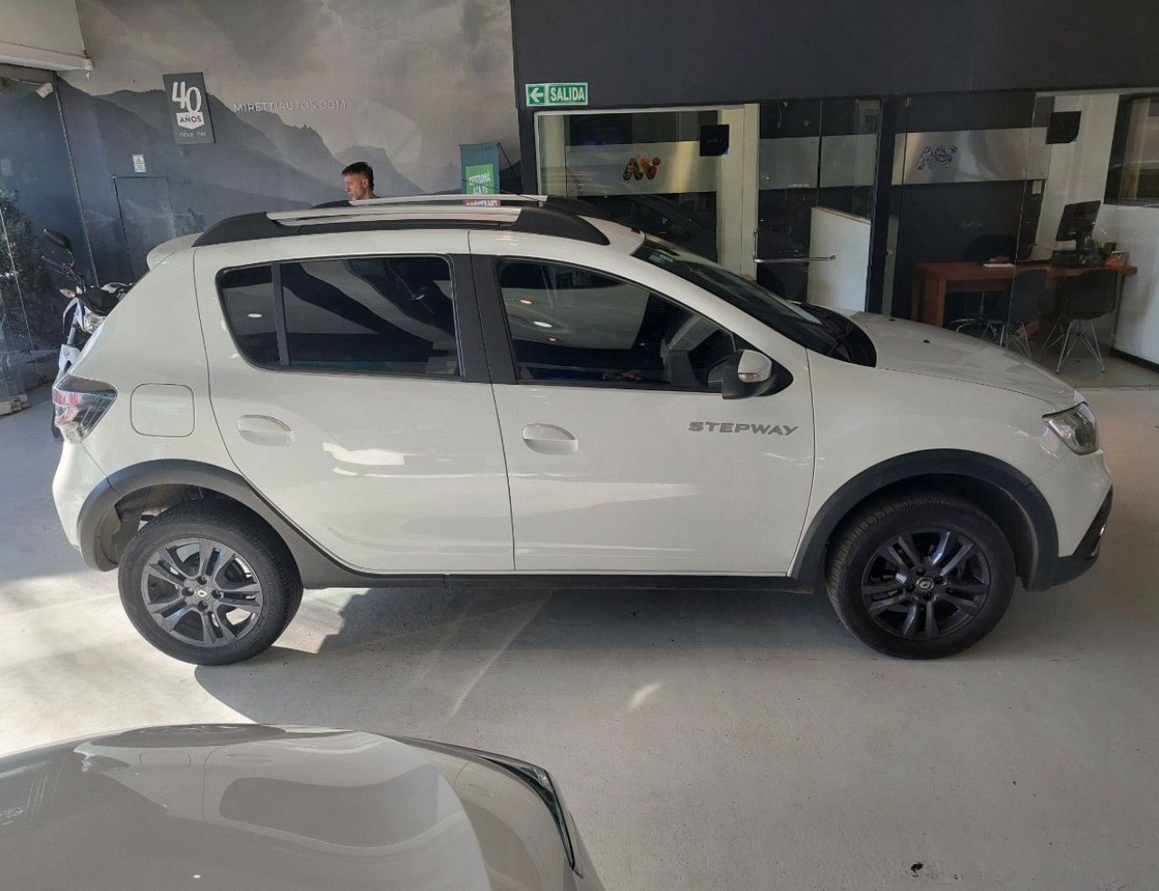 Renault Sandero Usado Financiado en Córdoba, deRuedas