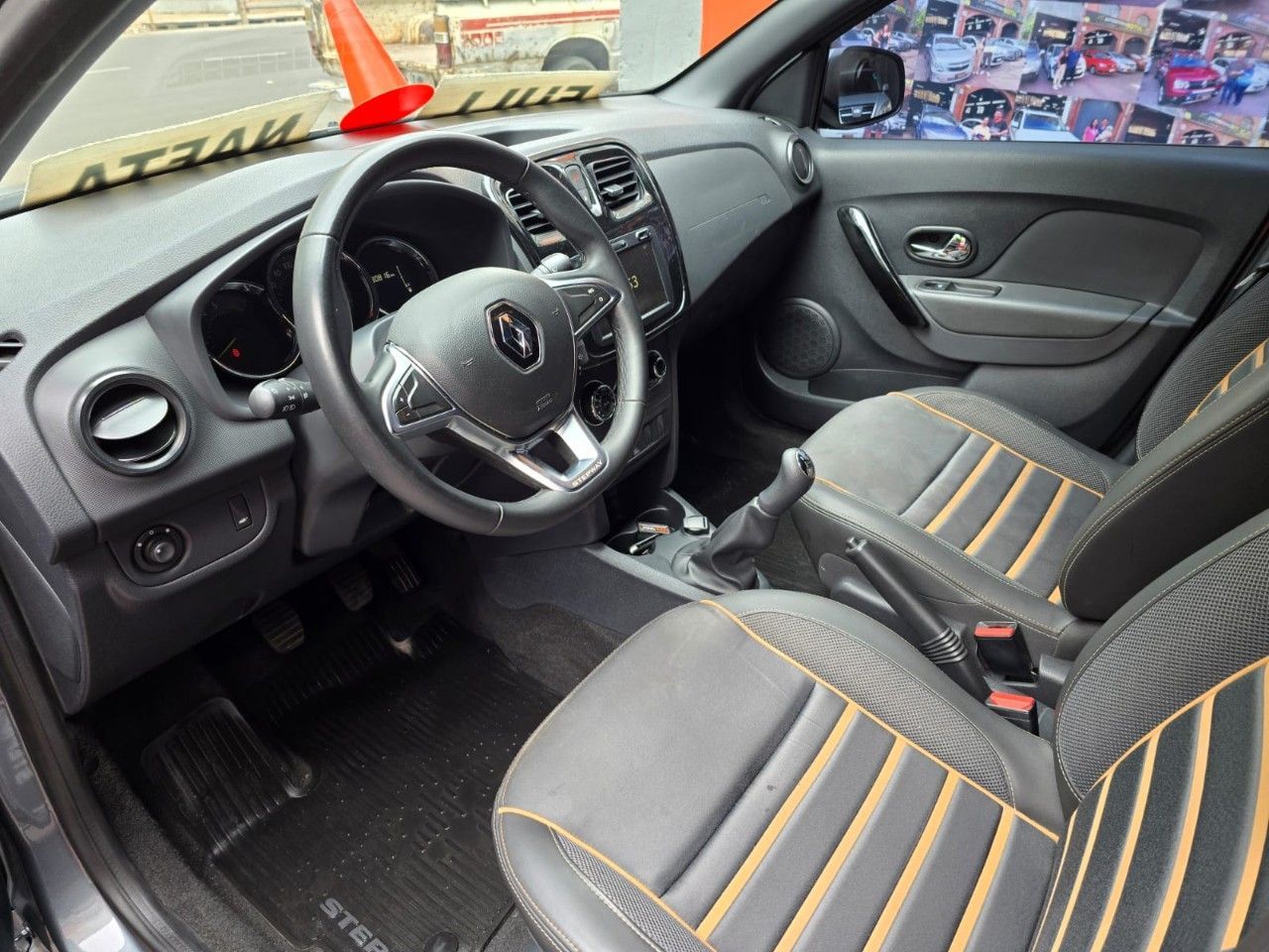 Renault Sandero Usado Financiado en Mendoza, deRuedas