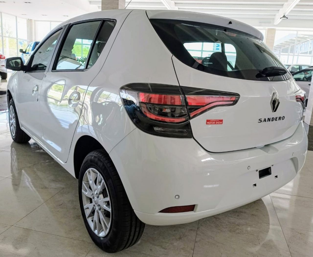 Renault Sandero Nuevo en San Juan, deRuedas