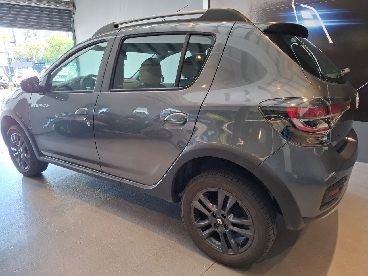 Renault Sandero Usado Financiado en Córdoba, deRuedas