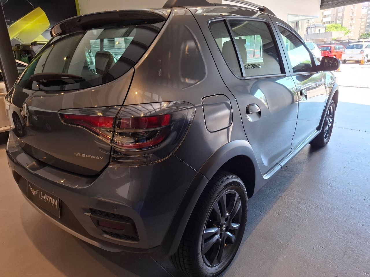 Renault Sandero Usado Financiado en Córdoba, deRuedas