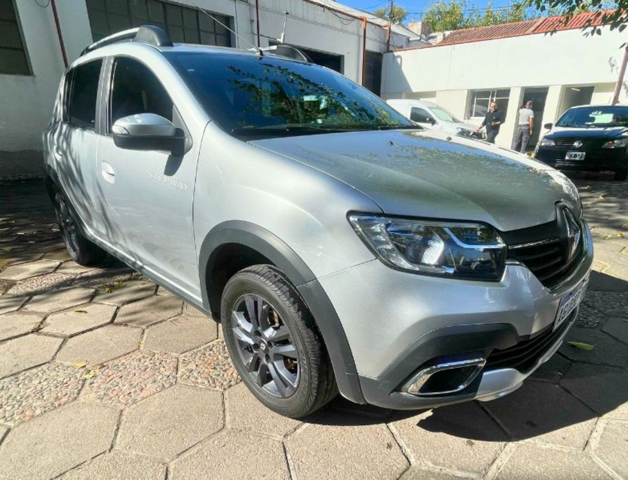 Renault Sandero Usado en Mendoza, deRuedas