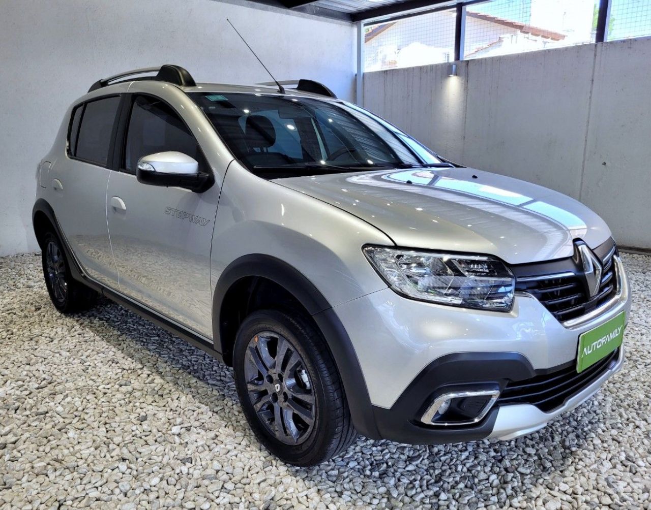 Renault Sandero Usado Financiado en Córdoba, deRuedas