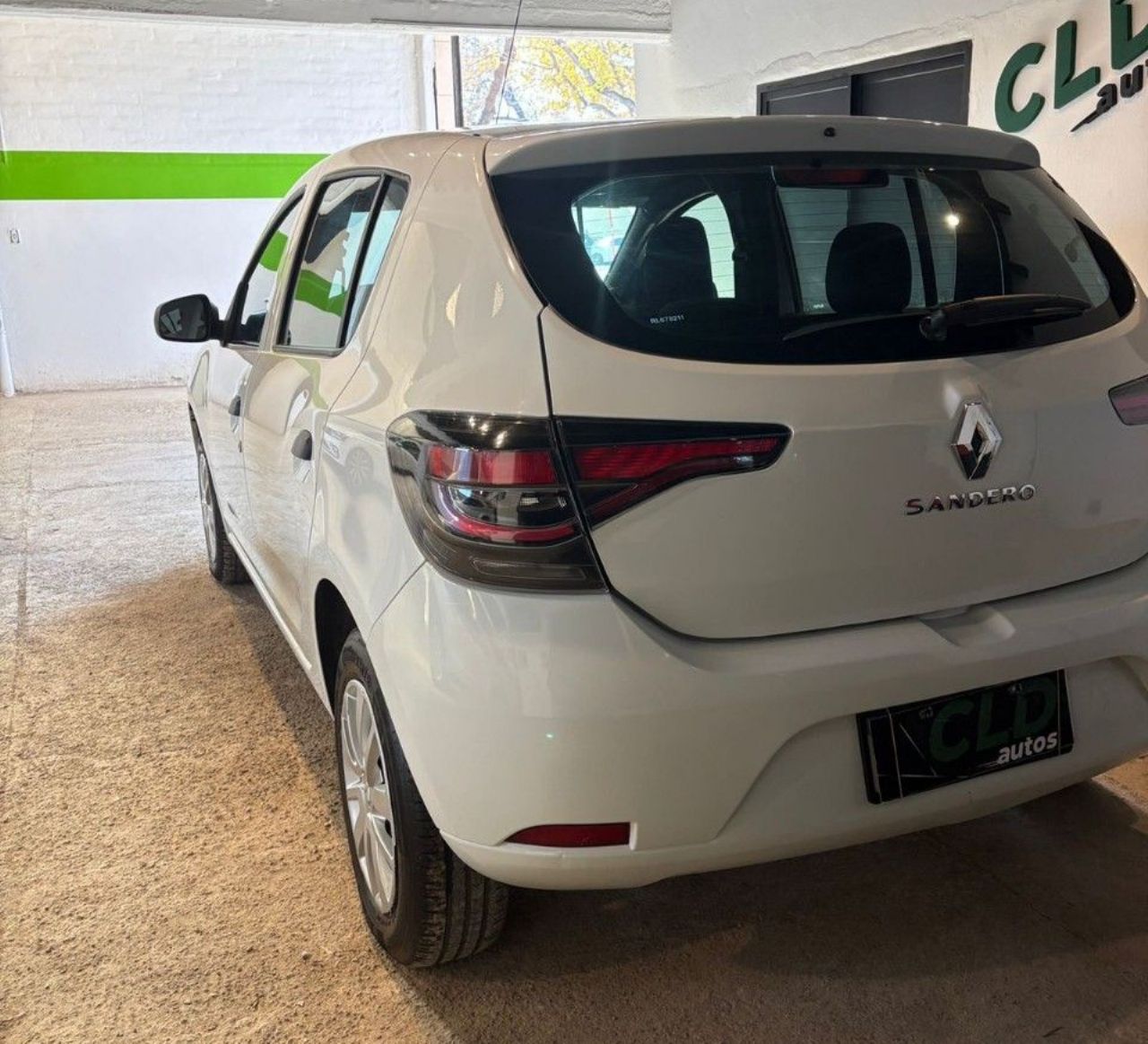 Renault Sandero Usado Financiado en Mendoza, deRuedas