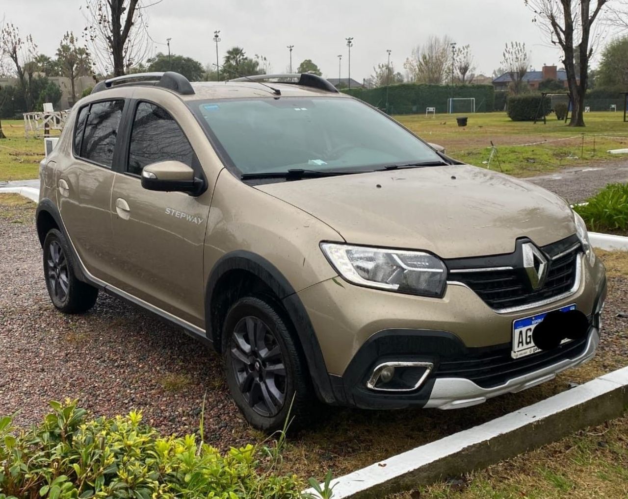 Renault Sandero Usado en Buenos Aires, deRuedas