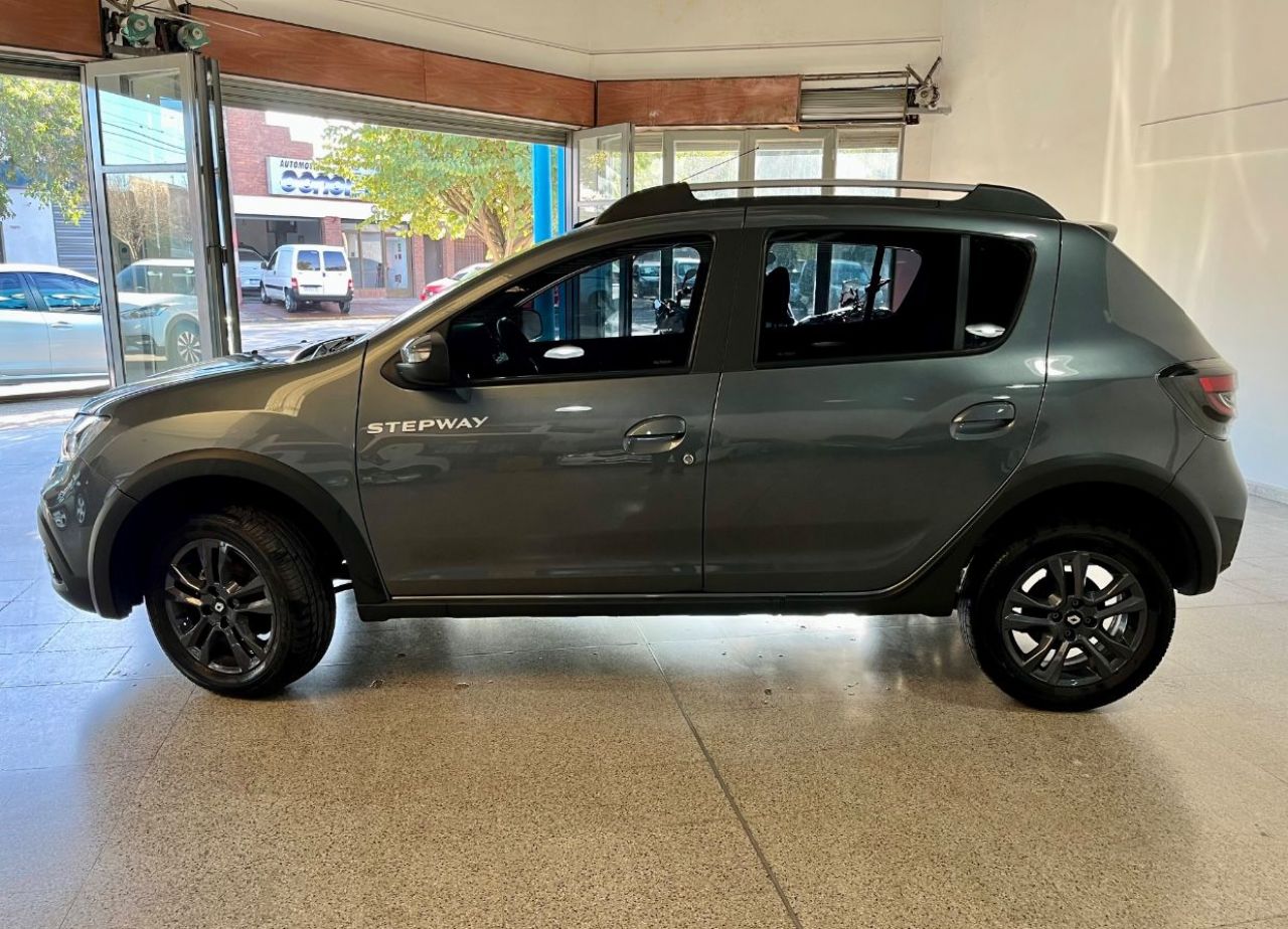 Renault Sandero Usado Financiado en Córdoba, deRuedas