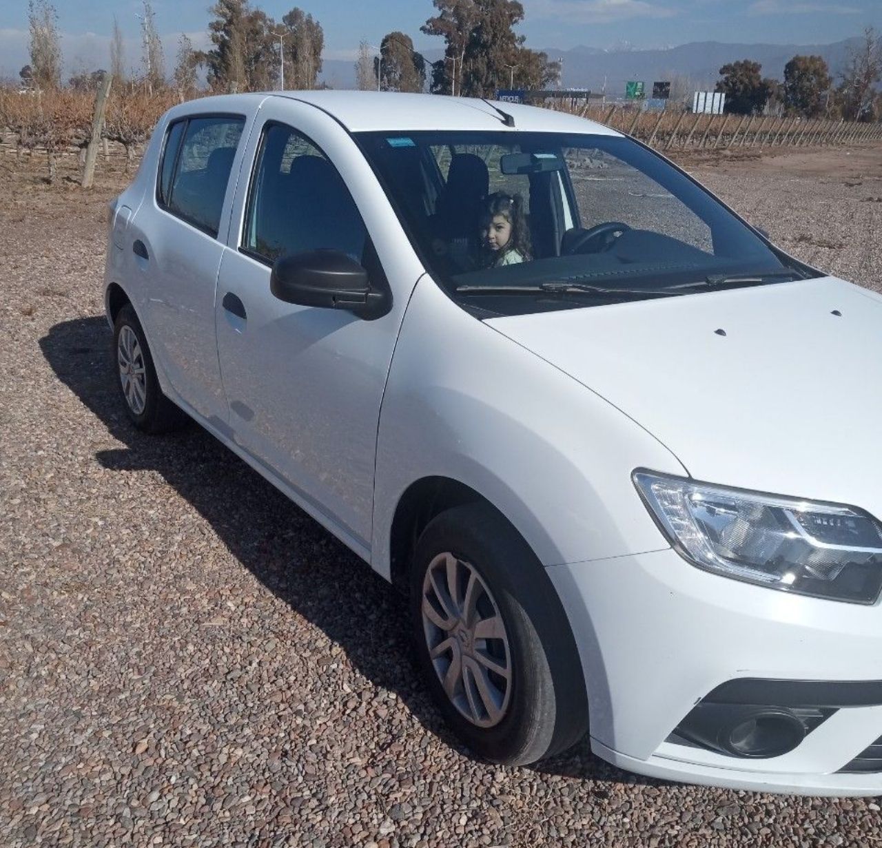 Renault Sandero Usado en Mendoza, deRuedas