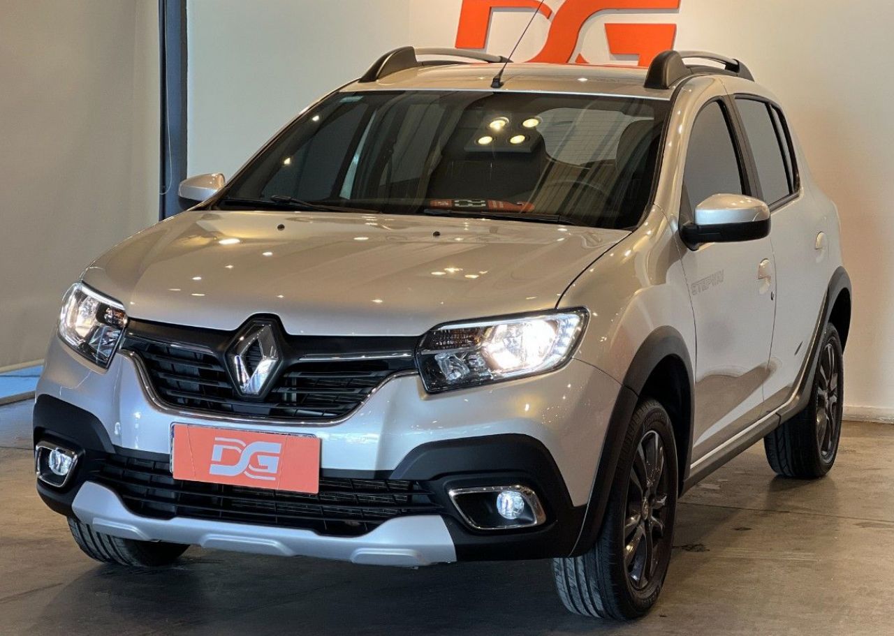 Renault Sandero Usado Financiado en Córdoba, deRuedas
