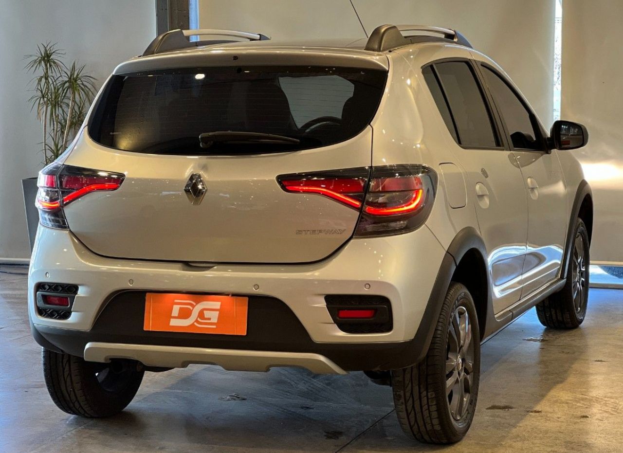 Renault Sandero Usado Financiado en Córdoba, deRuedas