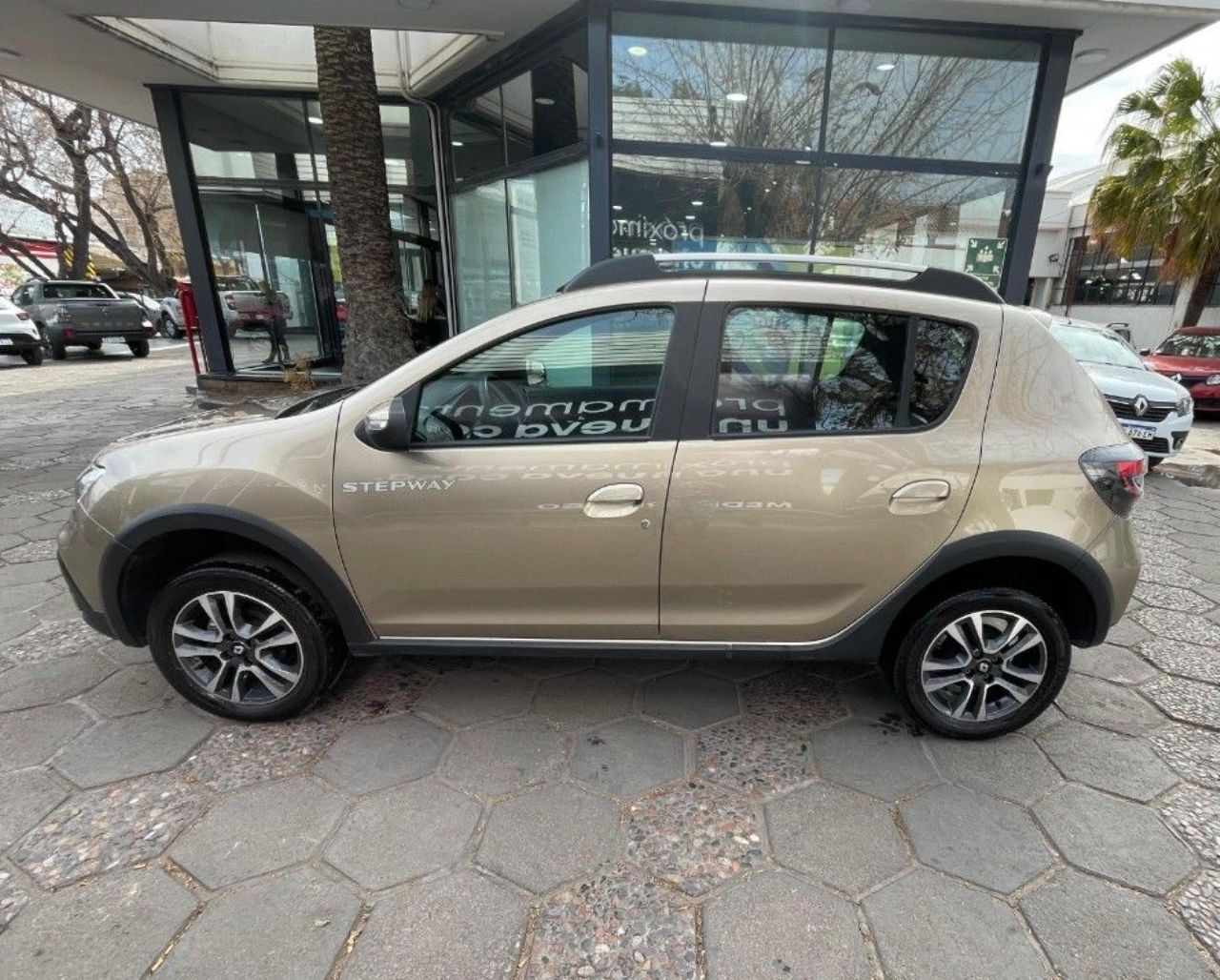 Renault Sandero Usado en Mendoza, deRuedas