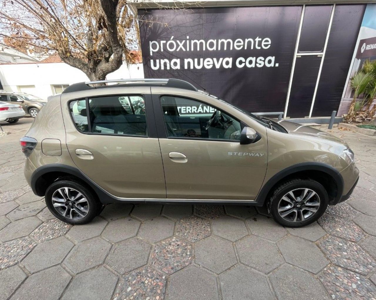 Renault Sandero Usado en Mendoza, deRuedas