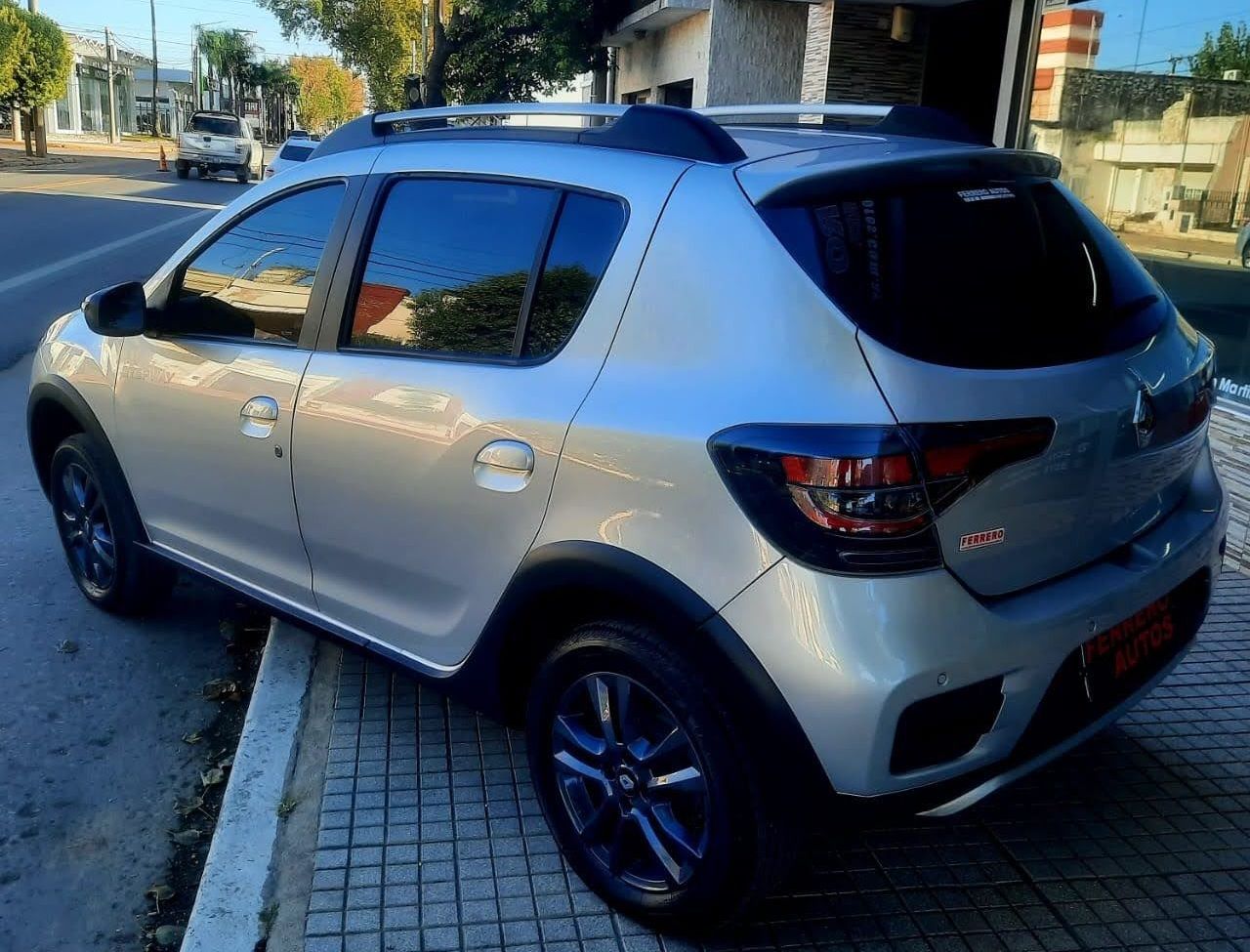 Renault Sandero Usado Financiado en Córdoba, deRuedas