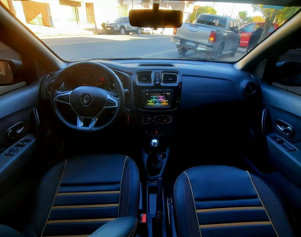 Renault Sandero Usado Financiado en Córdoba, deRuedas